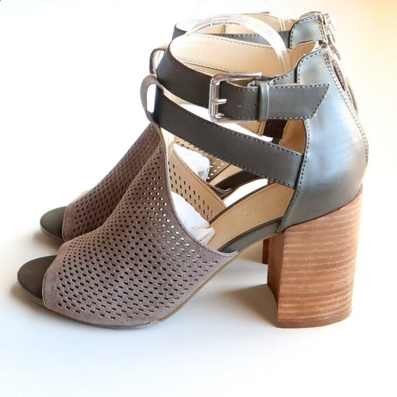 Marc Fisher Taupe Laser-cut Suede Leather Peep Toe Block Heel Ankle Strap Sandal - Picture 11 of 16